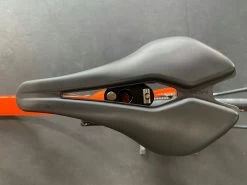 Pinarello Paris SRAM Rival ETap AXS - Orange 2022 -Bicycle Shop 14IUHLQ 2KuUJtLU4AfitIiAs