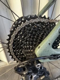 Specialized Creo SL Comp Carbon Evo E-Bike - Large -$6,500 - Pre-Owned -Bicycle Shop 2J2J7x2zk9KY8Lljl7q1Il3Ps