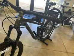 Fuji Auric 1.5 - 27.5 Shimano Deore 1 X 11 - Satin Hazy Silver 2022 -Bicycle Shop 3UdF6V1vLbLr1pAKIiBD6qS4c