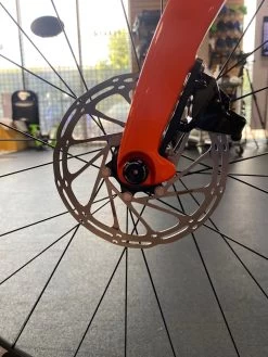 Pinarello Paris SRAM Rival ETap AXS - Orange 2022 -Bicycle Shop 9ylq qm8Xl wplwhW56iVY49g