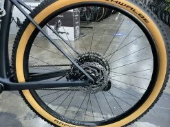 Scott Scale 940 Sram NX - Granite Black 2022 -Bicycle Shop BgGbwU1h6sWU O1lTWQMNRS0