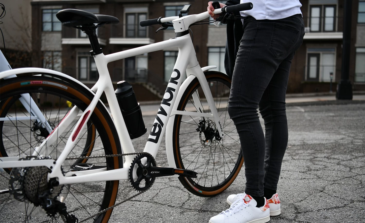 LeMond Prolog | Di2 Drivetrain | Carbon Wheelset 3 LeMond Prolog | Di2 Drivetrain | Carbon Wheelset - Image 3