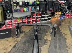 Cervelo Caledonia Disc Shimano 105 Zipp 303S - Gloss Black 2022 -Bicycle Shop DdKKa8ery0Mx nqSTMNF59CB0