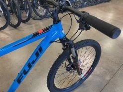 Fuji Nevada 27.5 / 1.7 - Cyan 2021 2022 -Bicycle Shop HE2WRoA5BGMmsDrkuYG8PF9 c