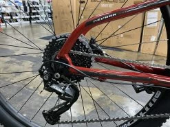 Fuji Nevada 27.5 1.5 - Brick Red 2022 -Bicycle Shop J5sjWKaoXxyRNyK5aS2a9zgSo
