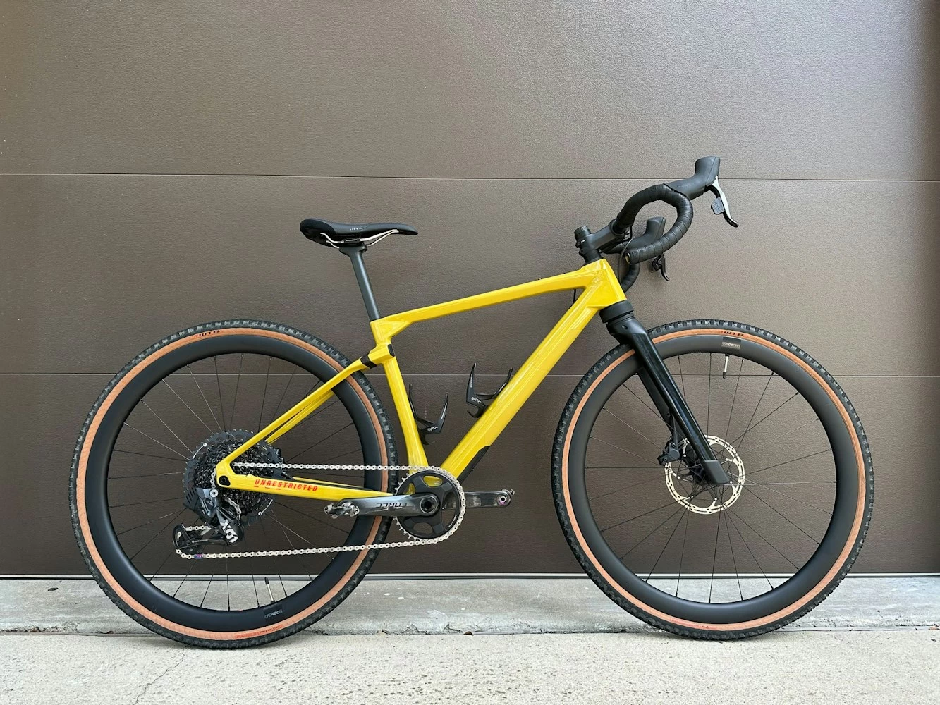 BMC URS LT ONE 2022 (Pre-Owned) 1 BMC URS LT ONE 2022 (Pre-Owned)