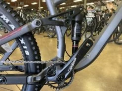 Fuji Auric 1.5 - 27.5 Shimano Deore 1 X 11 - Satin Hazy Silver 2022 -Bicycle Shop Jc3HhW8e MyvUp5Acc9R2geo8