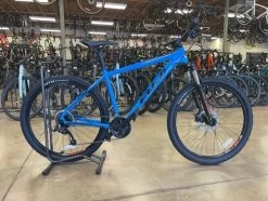 Fuji Nevada 27.5 / 1.7 - Cyan 2021 2022 -Bicycle Shop LNtVBEuSnIykq5TrgguEPnCsM