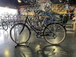 Retrospec Beaumont 7-Speed Step-Thru City Bike - Black 2022 -Bicycle Shop M2dcUrpAsZ6G4ewH 7xCb NCU