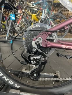 Scott Contessa 24' Purple Haze -Bicycle Shop MJ7QV2T2vMxaGFVHKzfDH7eNQ