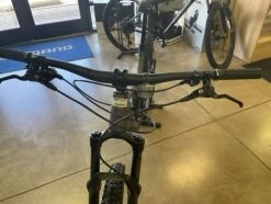 Fuji Auric 1.5 - 27.5 Shimano Deore 1 X 11 - Satin Hazy Silver 2022 -Bicycle Shop QLVtoOP1dcNWahoLaVEhSxVY