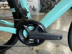 Bianchi Infinito Disc Ultegra Di2 12 Speed - Celeste/Dark Turquoise 2022 -Bicycle Shop SNpMEA2S0BMihoqoam4h6zyao