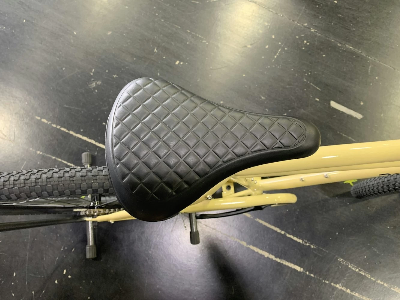 Retrospec Sully Klunker-Style Single-Speed Bike - Desert Sand 2022 10 Retrospec Sully Klunker-Style Single-Speed Bike - Desert Sand 2022 - Image 10