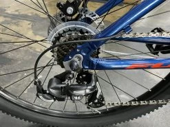 Fuji Adventure 27.5 Disc Shimano Tourney 7 Speed - Dark Blue 2022 -Bicycle Shop XIMAOeM1IoaLR7yy0lBjd2YnU