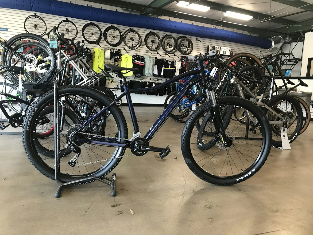 Scott Contessa Active 40 Purple 2022 2 Scott Contessa Active 40 Purple 2022 - Image 2