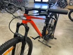 Cannondale Trail SE 3 Hardtail Mountain Bike: Shimano Deore 1x11, Dropper Post Impact Orange -Bicycle Shop ZUxmbGae1XmJMxPZF8NGFWnck