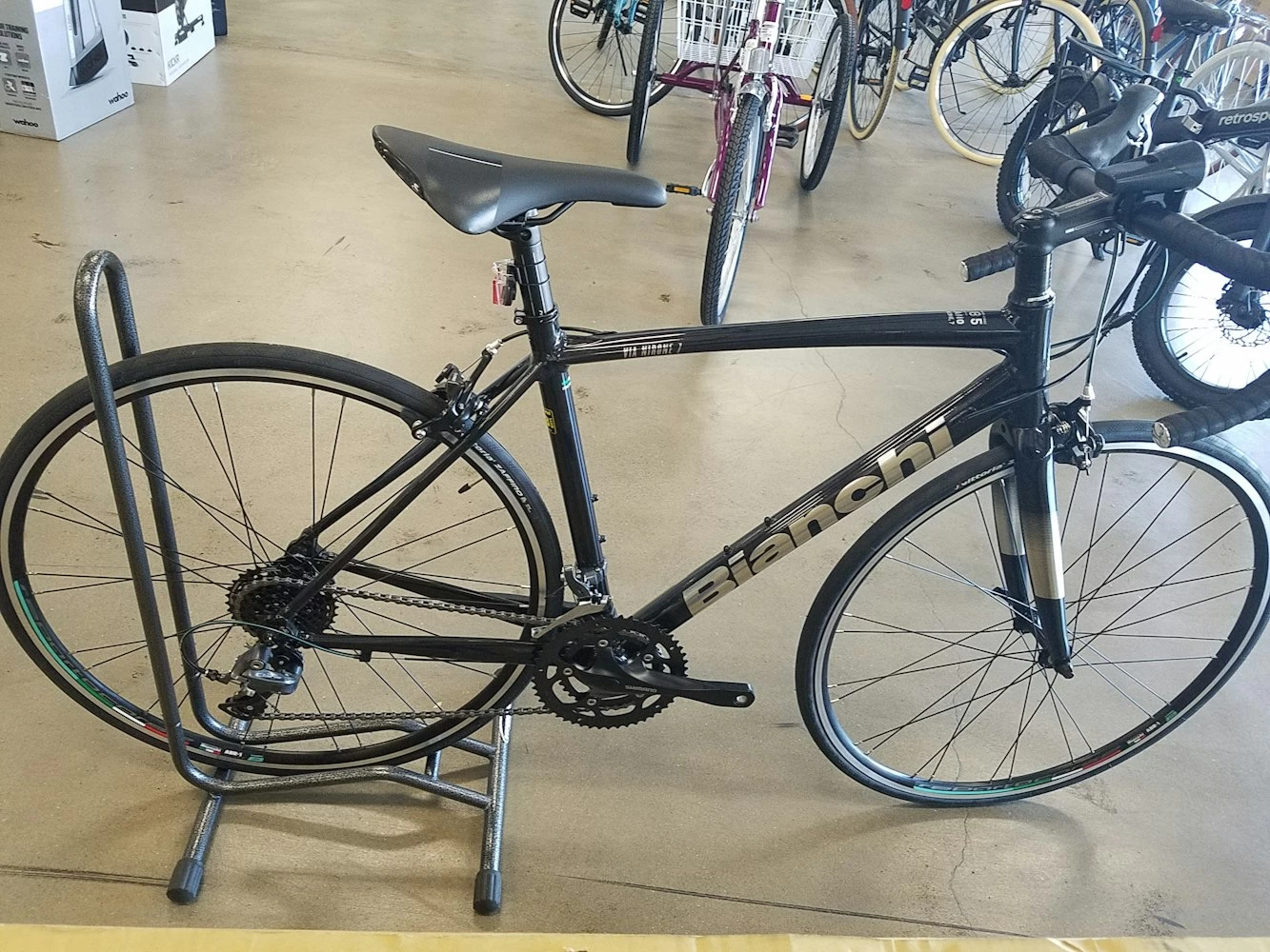 Bianchi Via Nirone 7 Shimano Claris Metallic Black 2 Bianchi Via Nirone 7 Shimano Claris Metallic Black - Image 2