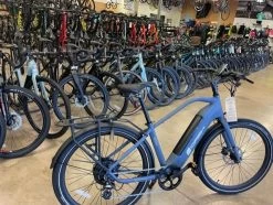 Serfas Dash E-Bike 500W Step Over Charcoal -Bicycle Shop fglwg5bai2MZiBySoykDamDWg