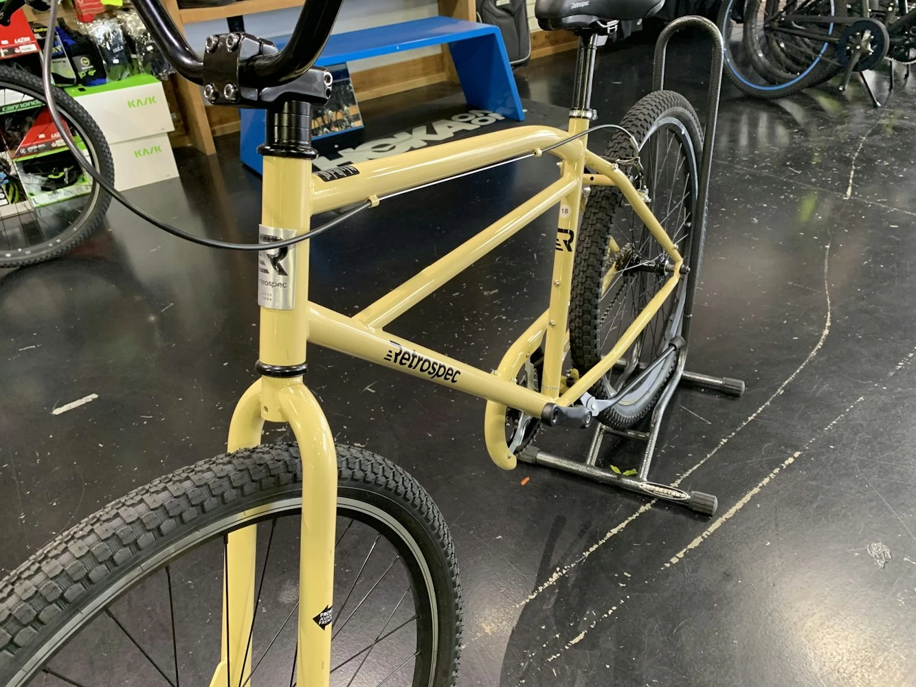 Retrospec Sully Klunker-Style Single-Speed Bike - Desert Sand 2022 7 Retrospec Sully Klunker-Style Single-Speed Bike - Desert Sand 2022 - Image 7