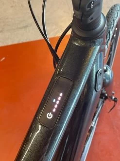 Momentum Voya E+ 3 MicroShift Advent - Asphalt Green 2022 -Bicycle Shop l KJa7U7 4wAJlHwpUbALCYC0