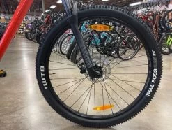 Cannondale Trail SE 3 Hardtail Mountain Bike: Shimano Deore 1x11, Dropper Post Impact Orange -Bicycle Shop mHxMHYI7hW0XtQAMwN LV0bwc