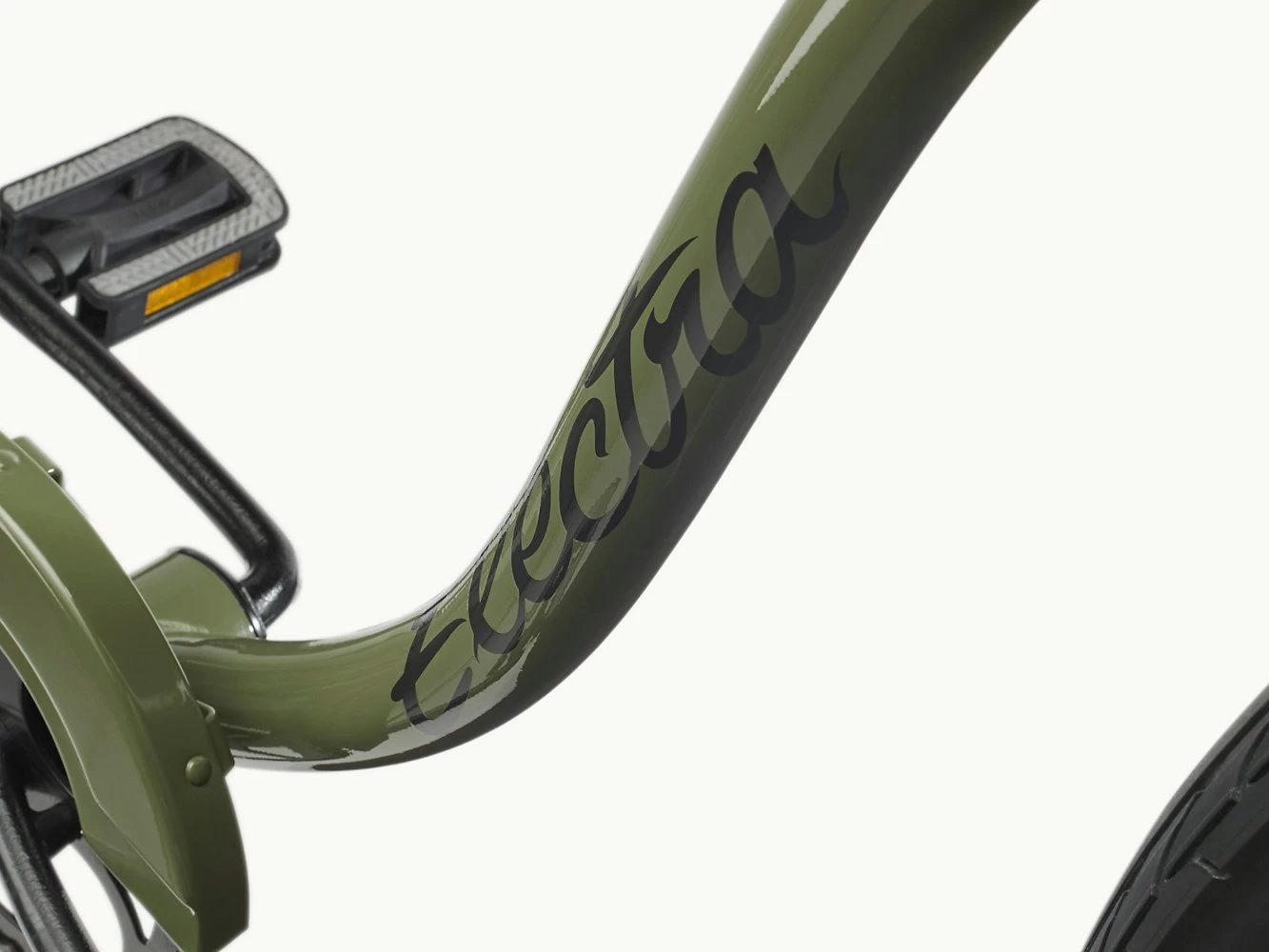 Electra Cruiser 1 Step Over 24 2023 3 Electra Cruiser 1 Step Over 24 2023 - Image 3