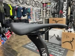 Pinarello Dogma F12 XLight Disc Ultegra Di2 11 Speed - Fulcrum Carbon - Black -Bicycle Shop ubDX 36DaK4DQ4qJ3qLfRiXxw